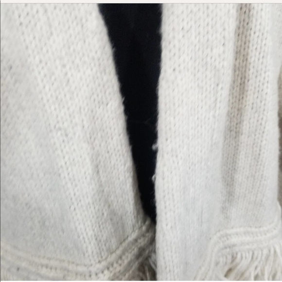 Madewell Cream White  Fringe Cottage Core  Sweater - Picture 4 of 10